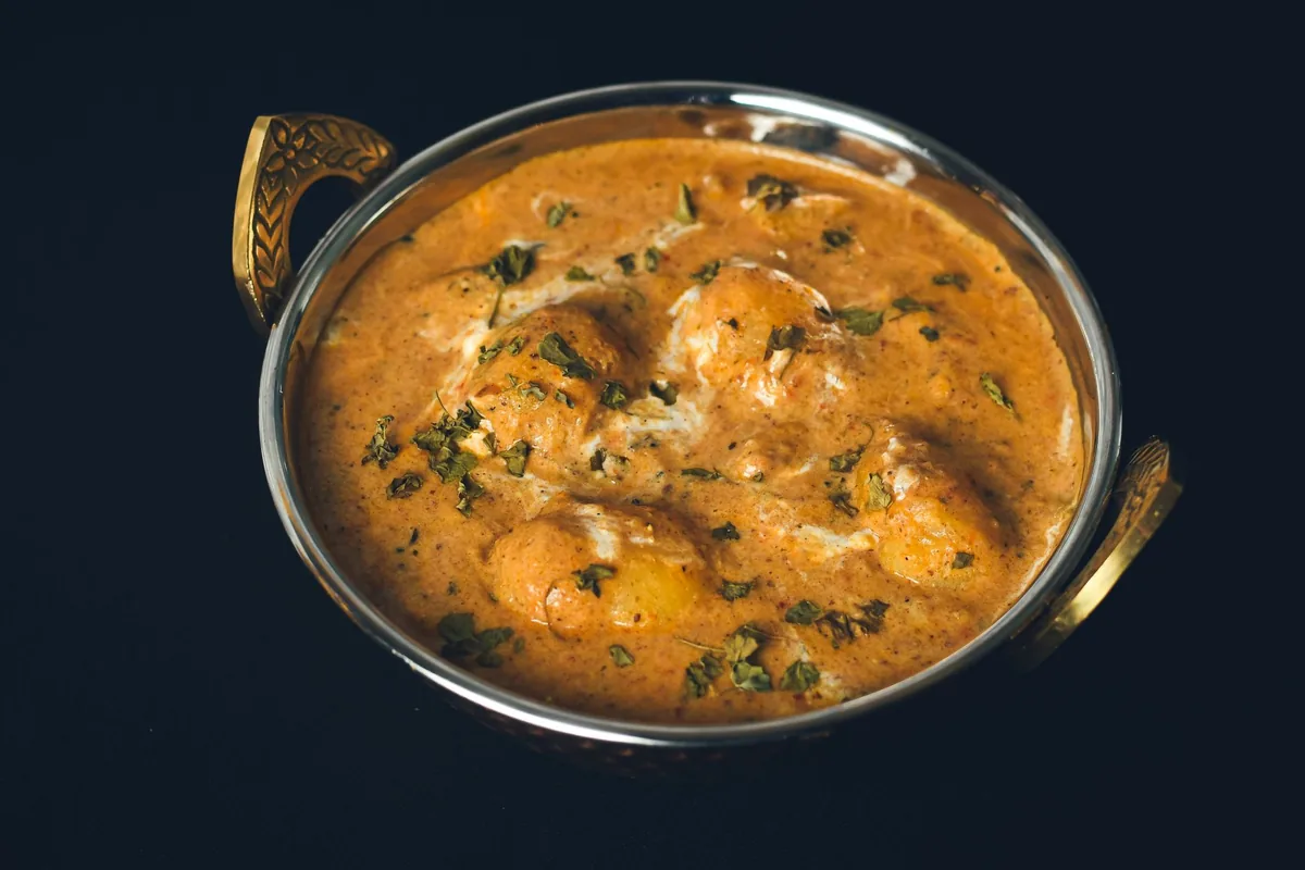 O Que Ninguém Conta Sobre o Curry de Grão-de-Bico Cremoso (Mas Você Precisa Saber)