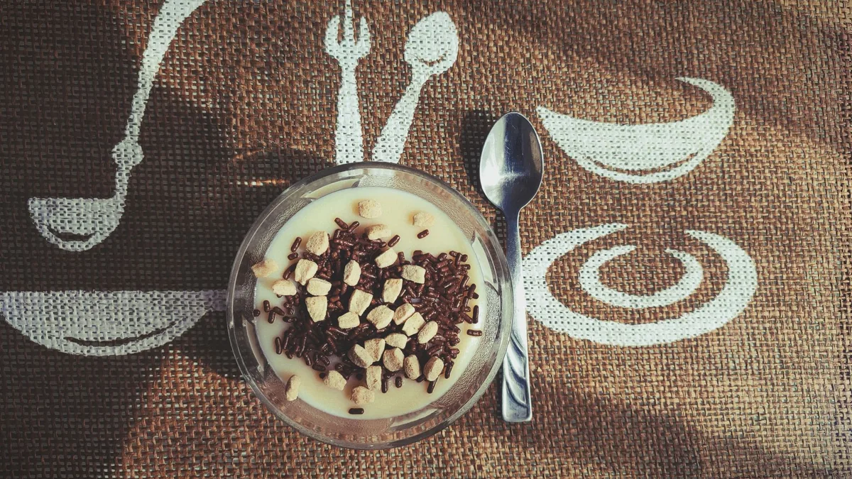 Pavê de Chocolate Simples Perfeito em Poucos Passos Sem Erros no Creme