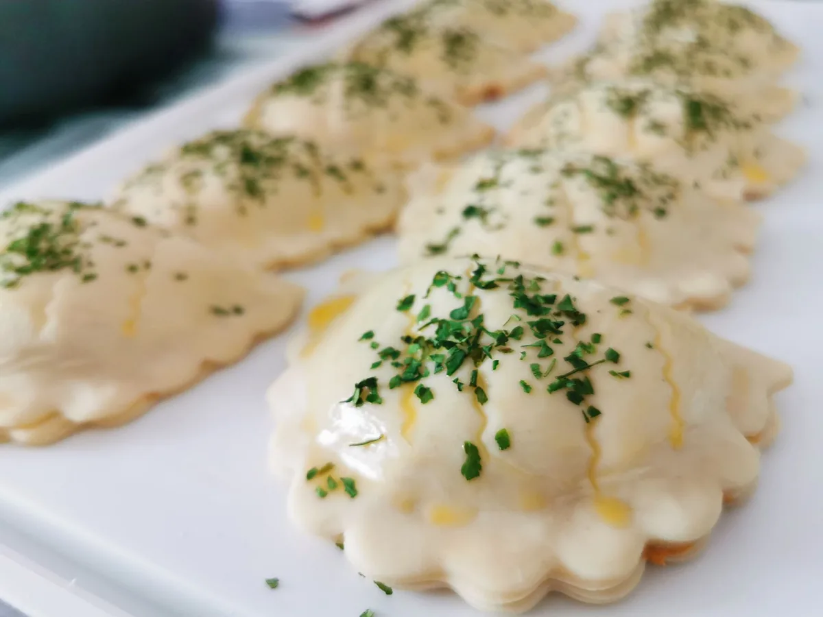 Receita com Massa Folhada: Guia Completo para Fazer a Massa Perfeita e 10 Recheios Irresistíveis