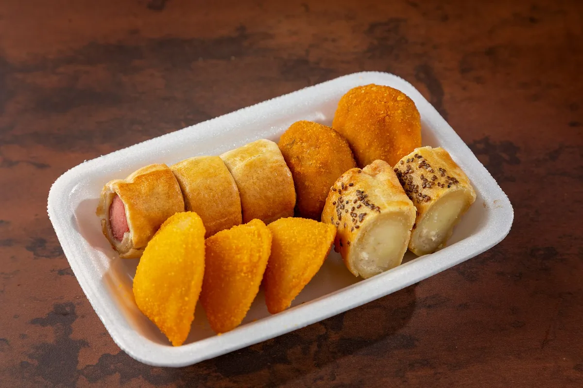 Como fazer pão salgado sem sova liquidificador e ter pão de colher fofinho em 30 minutos